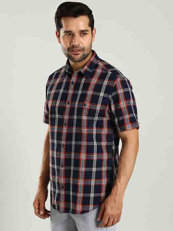 Indian Terrain Men's Regular Fit Half Sleeve Checkered Navy Shirt